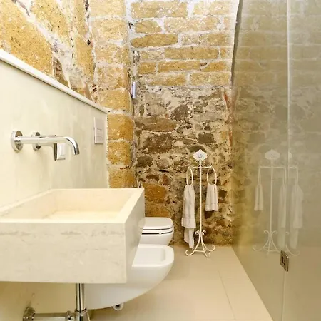 Loft Porto Salvo 公寓